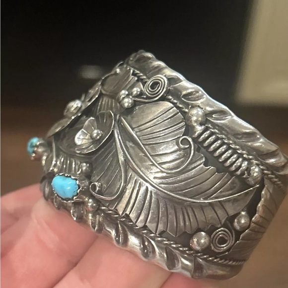 STERLING SILVER NATIVE AMERICAN VTG WIDE TURQUOISE FLORAL CUFF BRACELET 100g 925 - Picture 8 of 15
